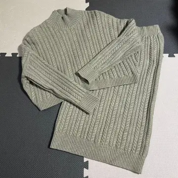 BANANA REPUBLIC 케이블 짜임 니트 셋업