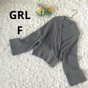 그레일 니트 카슈쿨 볼륨 슬리브 숏 기장 차콜 그레이