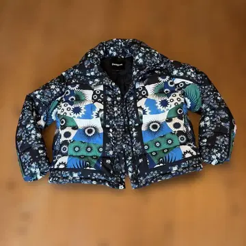 Desigual 멀티 컬러 자켓 M 이 패턴의 후드 부착