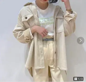 [택 포함 새상품] 스웨이드 자켓 아이보리