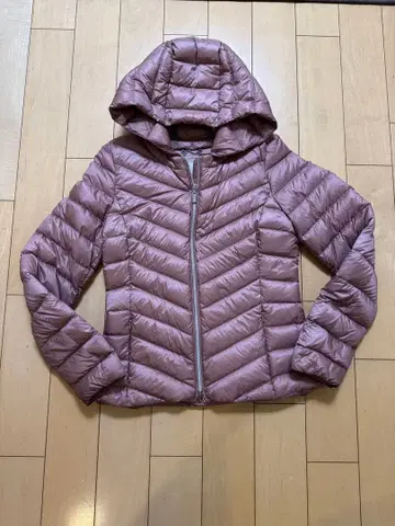 GEOX 후드 부착 핑크 다운 자켓