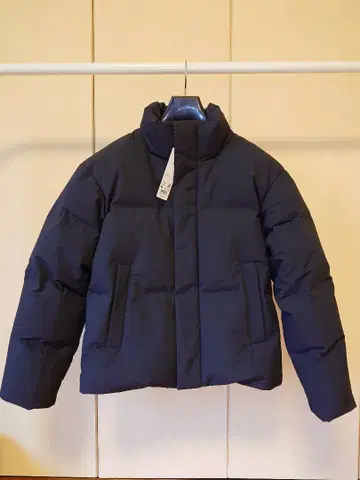 심리스 다운 자켓 M 사이즈 블랙