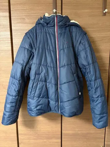 타미힐피거 후드 부착 다운 자켓 네이비