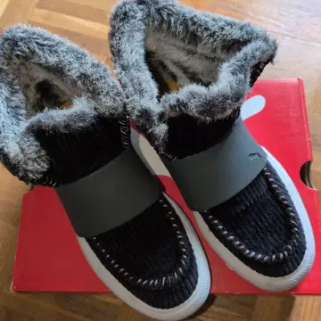 PUMA 코듀로이 보아 하이컷 스니커즈 23