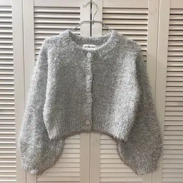 새상품급 [ LILY BROWN ] 페더 라메 니트 가디건 라메 가디건