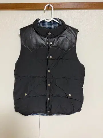 BEAMS 리버서블 충전솜 베스트 가죽 요크 체크 블랙 2WAY