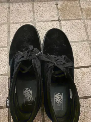 [고품질] Vans 블랙 처카 스니커즈 28cm