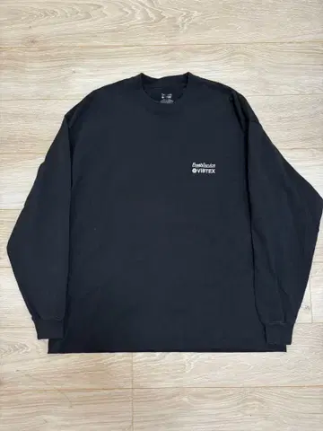 FreshService VIBTEX 블랙 긴팔 티셔츠