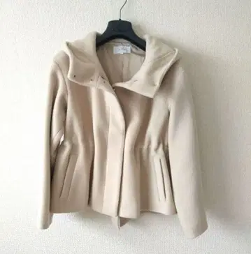 UNTITLED 후드 부착 베이지 자켓