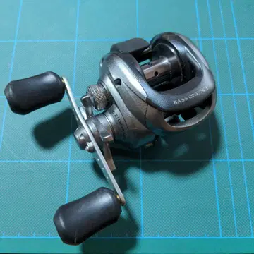 SHIMANO BASS ONE XT 베이트릴