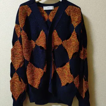 PULLA 다이아몬드 패턴 가디건