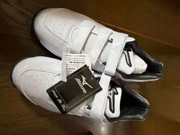 미즈노 레어 상품 트레이닝 슈즈 화이트