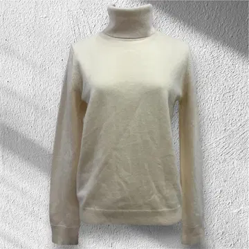 유니클로 UNIQLO 캐시미어 니트 터틀 니트 캐시미어 100%