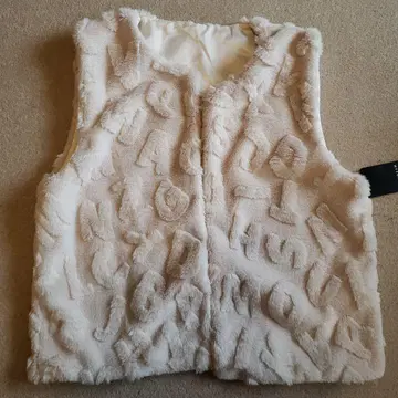 새상품 APPUREAM 베이지 베스트