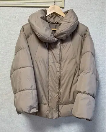 스콧 클럽 다운 자켓