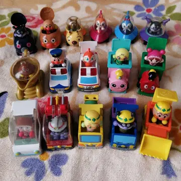 [새상품급] 호빵맨 gogo 미니카 일하는 자동차 UFO 외 16대