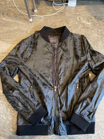 ZARA MAN 블랙 MA-1 플라이트 자켓 XL