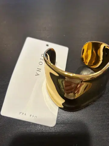 [ 미사용 새상품 ] PLUS OTOHA 골드 메탈 뱅글