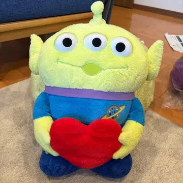 리틀 그린맨 봉제 인형 하트 포함