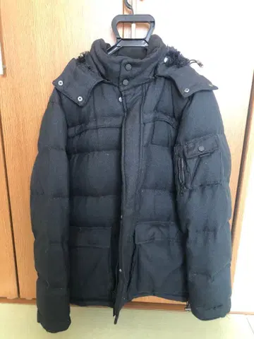 UNIQLO 다운 컬렉션 블랙 자켓