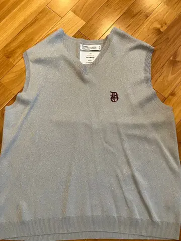 DAIRIKU Runaway V넥 베스트 그레이