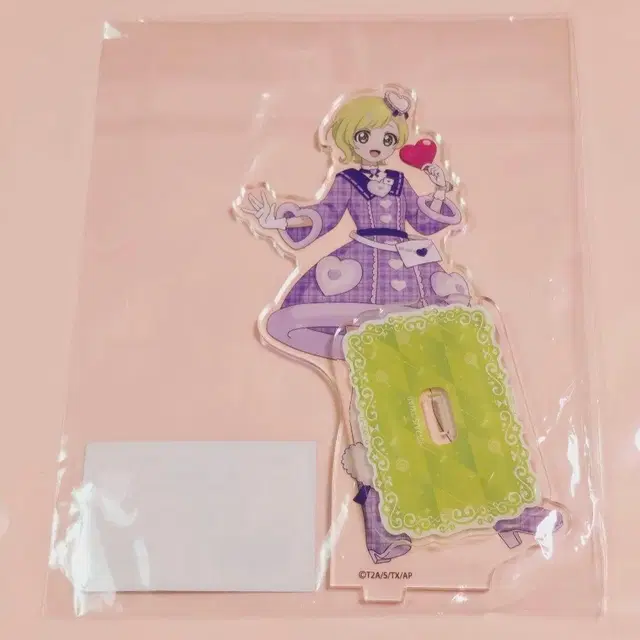 비밀의 아이프리 시부야 츠타야 발렌타인 팝업 아이리 아크릴스탠드