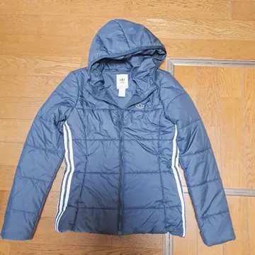 [ 새상품급 ] adidas 다운 자켓 OT(작게 나옴) 여성용 블랙