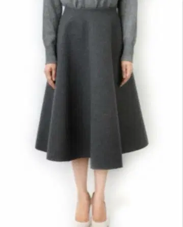 르쉘블루 플레어 스커트 그레이 무릎 아래 길이 울 혼방