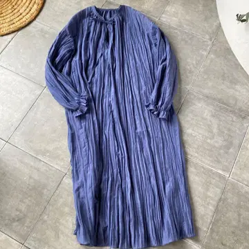 네이비 플리츠 원피스