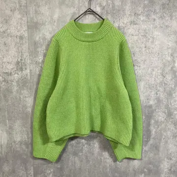 green label relaxing 형태 슬리브 크롭 니트