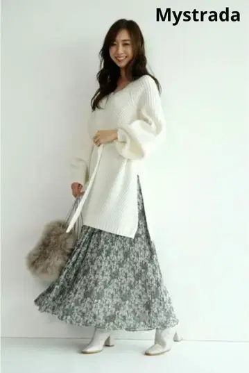 마이 스트라다  플라워 플리츠 스커트 새상품