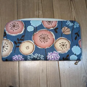 핸드메이드 장지갑 북유럽