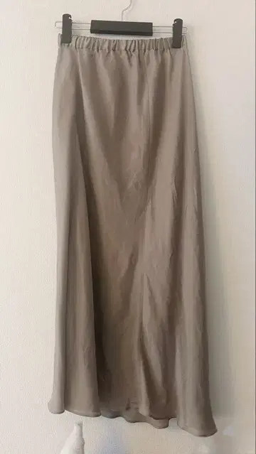 스픽 앤 스팬 롱 스커트