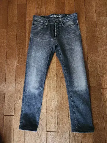 DENHAM RAZOR SLIM FIT W30 L32