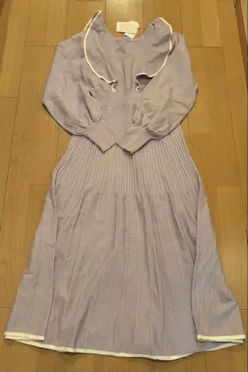 라벤더 프릴 니트 원피스 M