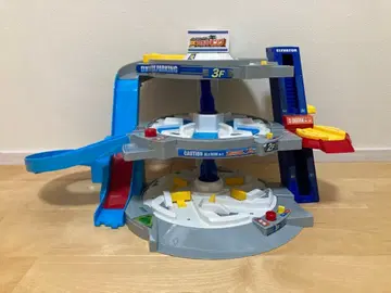 타카라토미 토미카 빙글빙글 슈트!! DX 토미카 파킹