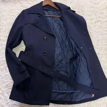 새상품급 TAKA-Q SLIM FIT 충전솜 퀼팅 트렌치코트 네이비 M