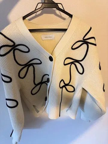 ADAM ET ROPE 리본 모티브 가디건