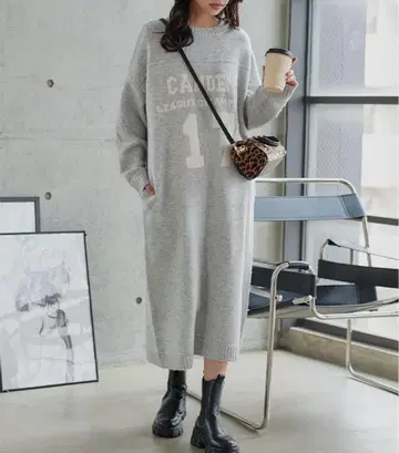 고베 레터스 그레이 니트 롱 원피스