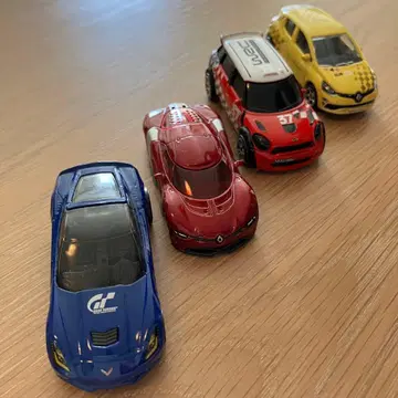 미니카 마조렛 & 핫휠 4대 묶음 판매 세트