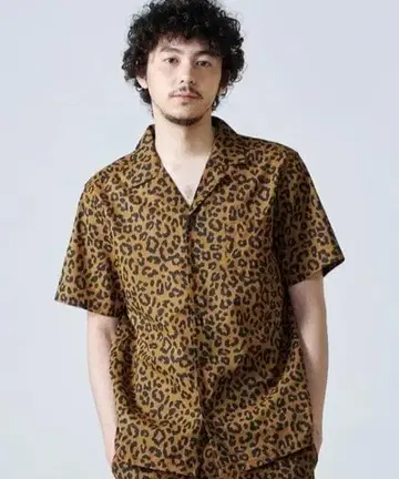 새상품 BANKS JOURNAL 레오파드 무늬 반팔 셔츠 뱅크스저널
