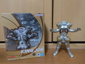 S.H. 피규아트 킹 조