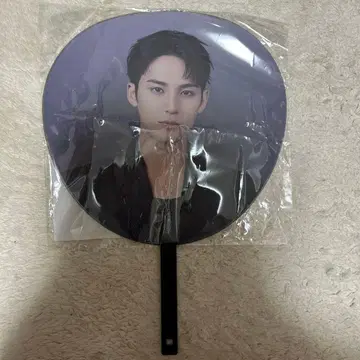 SEVENTEEN MINGYU 부채