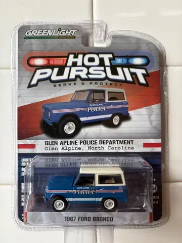 그린라이트 1976 포드 브롱코 핫 퍼슈트