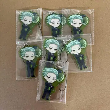 트위스테 세베크 벌룬 아크릴 키링