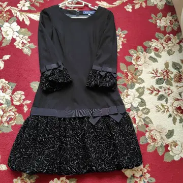 M'S GRACY 블랙 무릎 기장 원피스 36 밑단 벌룬