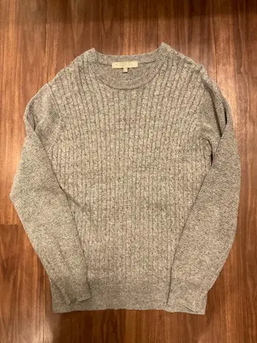 A DAY IN THE LIFE 그레이 크루넥 니트