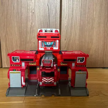 토미카 소방서와 소방차 세트