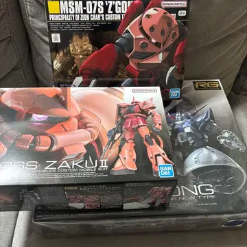 붉은 혜성 샤아 건담 프라모델 3개 세트