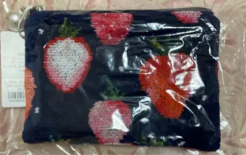 스트로베리 도트 티슈 파우치